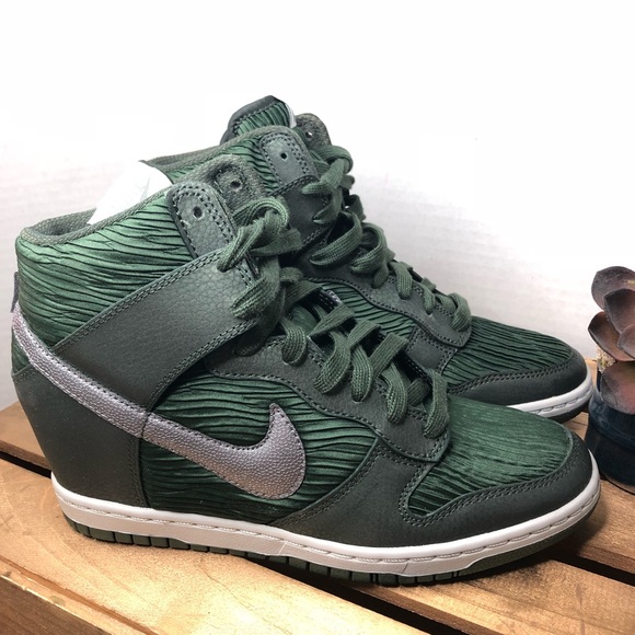 Nike Dunk Sky Hi size 9 wedge sneakers shoes green - Picture 3 of 6
